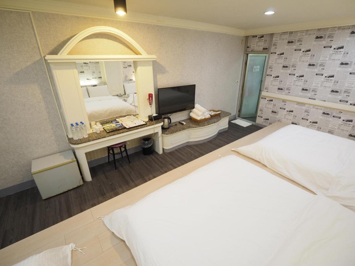 合悅都會商旅 Heyue Hotel Hsinchu Luaran gambar
